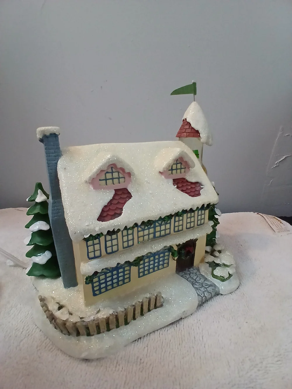 Santa's Workshop Light-Up Holiday Village House - Cream and Red